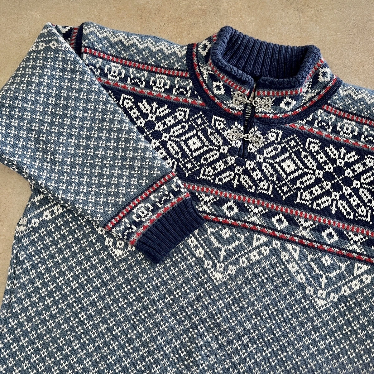 Norware Size L Wool Pullover Sweater Nordic Scandinavian Made In Iceland Clasps
