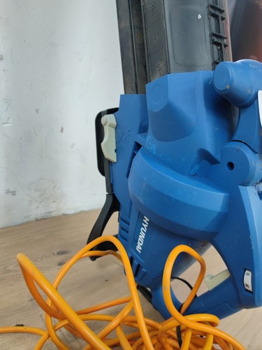 Soplador de hojas eléctrico Hyundai 3000 W 3 en 1 soplador aspiradora y trituradora HYBV3000E - Imagen 2 de 5