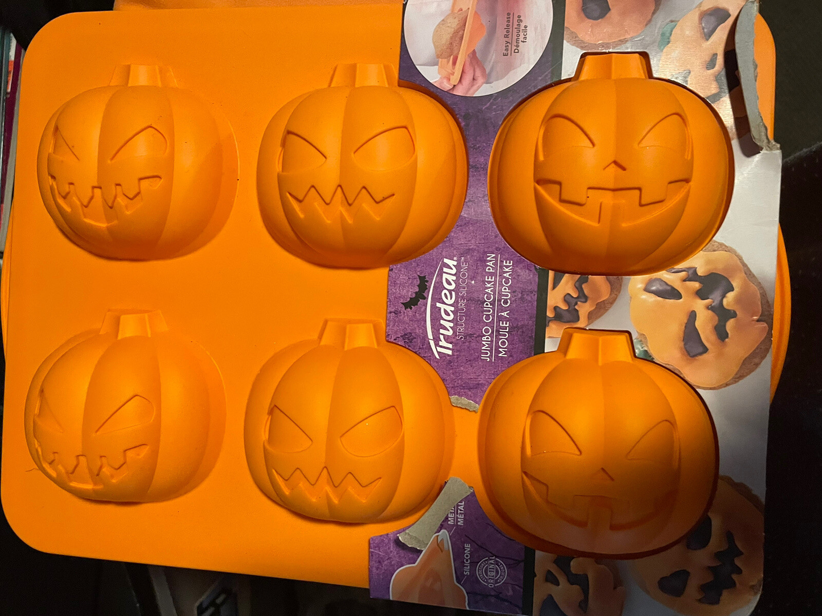 New Trudeau Jack I Lanterns Jumbo Cupcake Pan EBay new-trudeau-jack-i-lanterns-jumbo-cupcake-pan-ebay