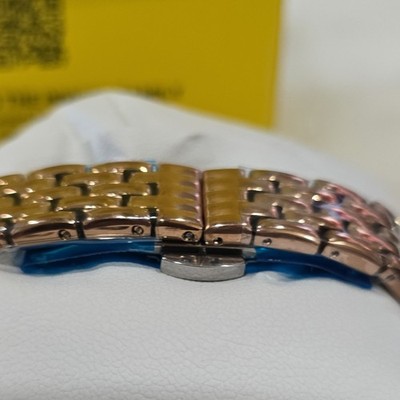 Invicta Wildflower Women display picture 3