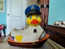 Rubba Ducks Mr. Quack Craft Disney Boat House Rubber Duck Boat Captain