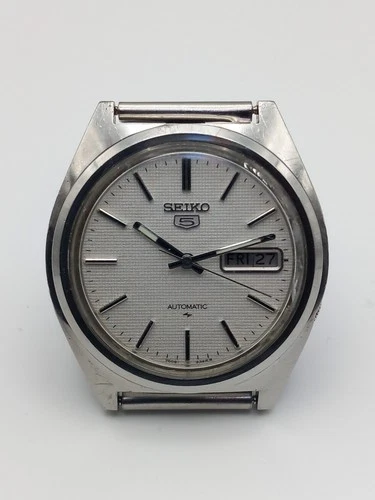 Seiko 5 Automatic Vintage Watch 7009-8750 Runs wellDay Date Men Steel Japan