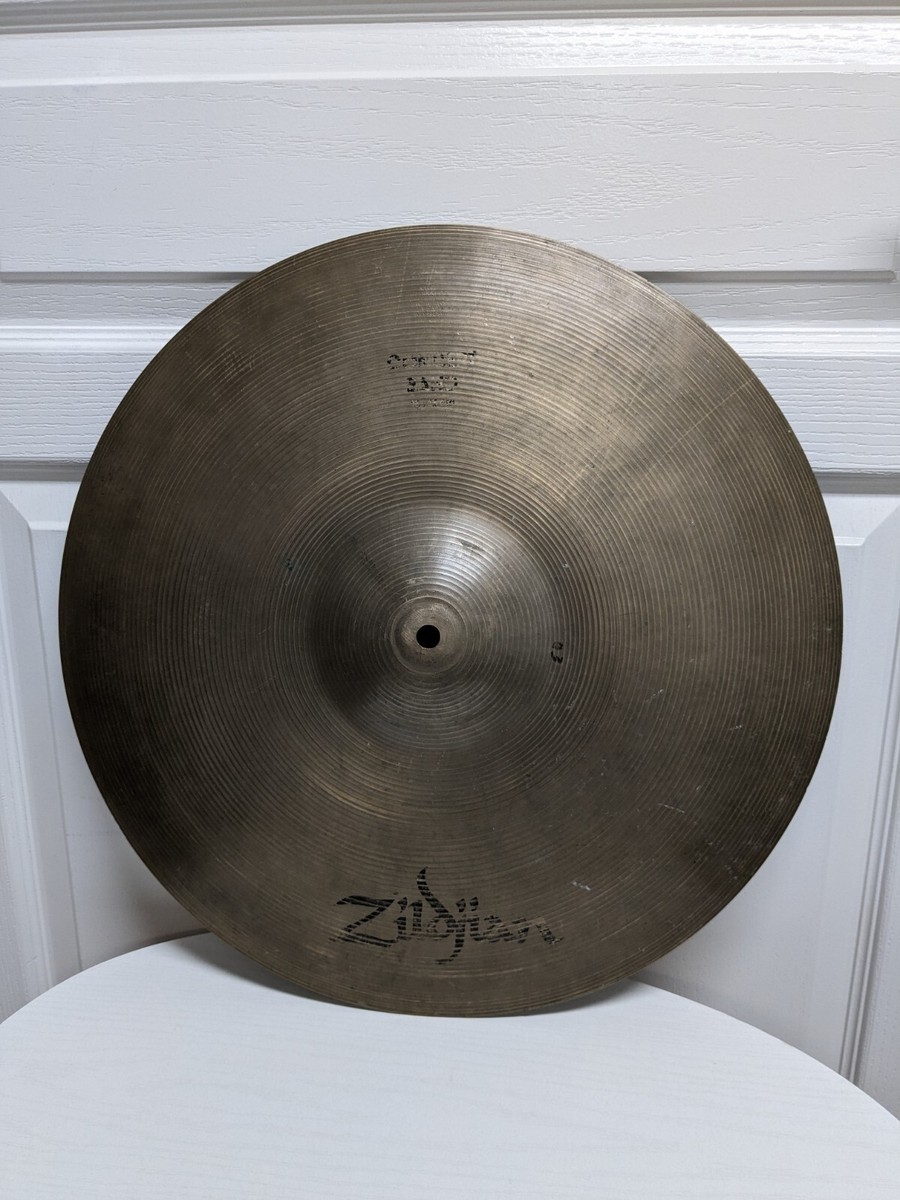 ビンテージ　白抜きZildjian CONCERT BAND 18” /47cm ビンテージ白抜きZildjian CONCERT BAND 18” /47cm