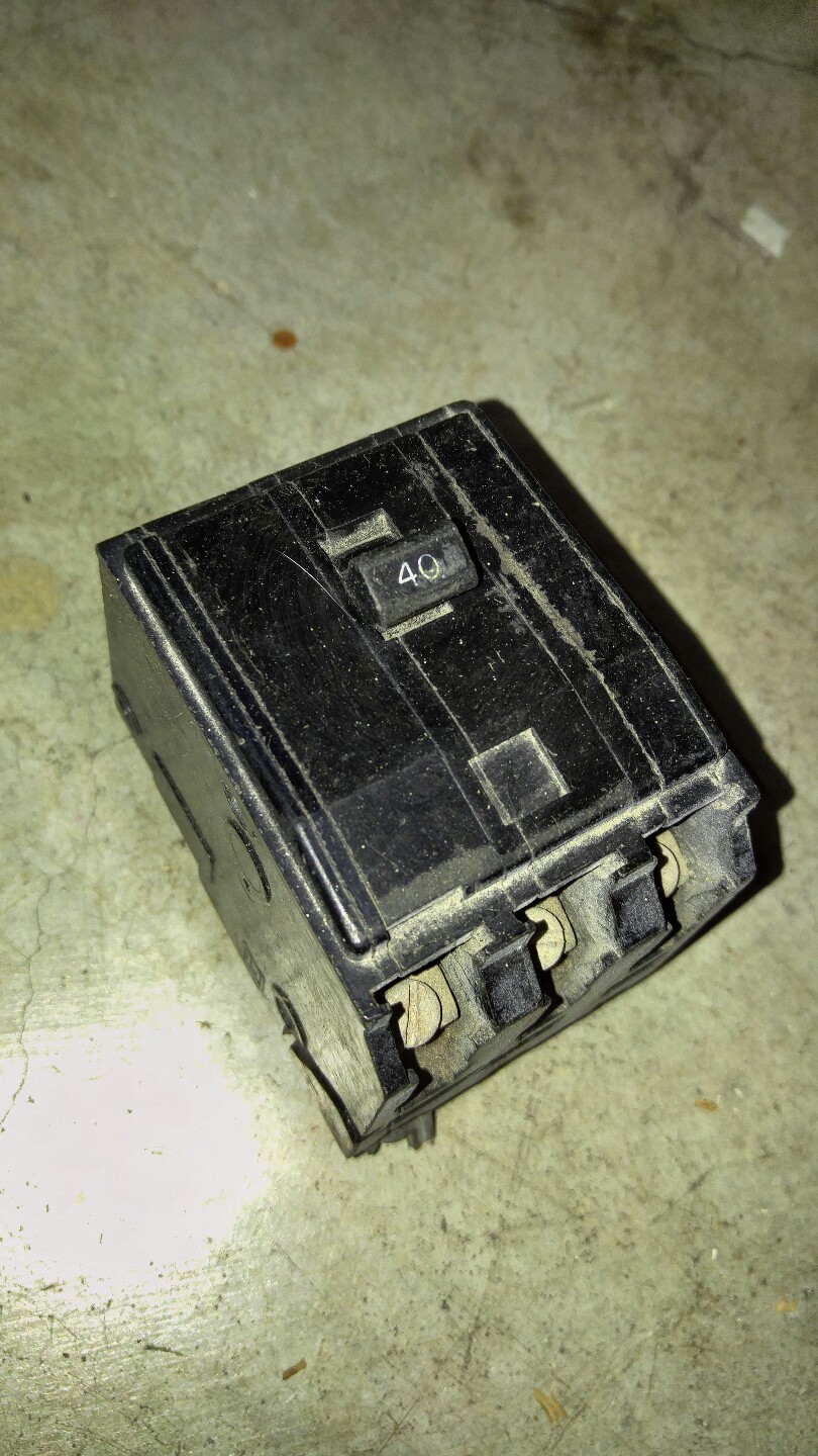 Foto 1 di 2