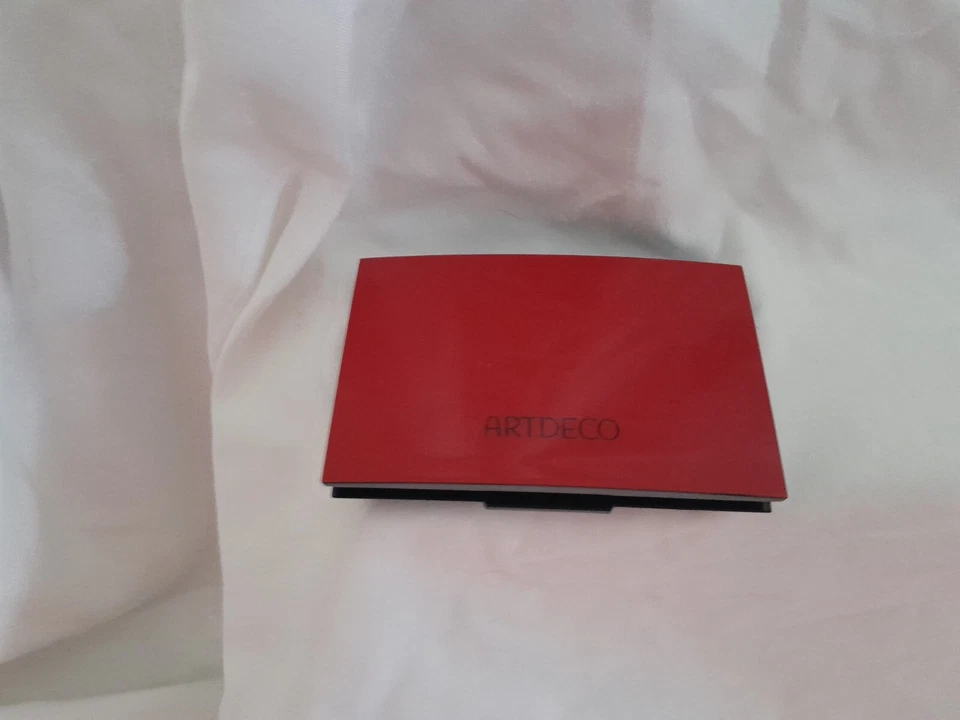 Artdeco Beauty Box Quatro limited Edition red Magnetisch - Bild 2 von 3