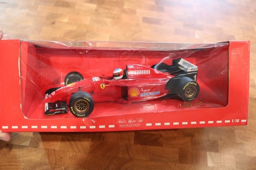 1/18 MINICHAMPS FERRARI F 1 MICHAEL SCHUMACHER FORMULA ONE W/ DRIVER 1996 - Picture 2 of 2