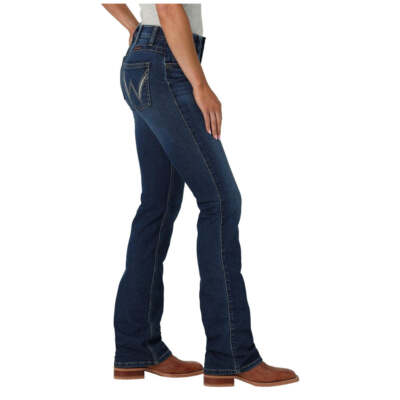 112336744 Wrangler Women's Q-Baby Ultimate Riding Mid Rise Bootcut Jean Shirley