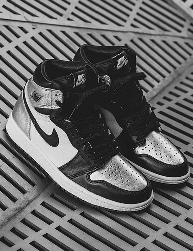 nike og silver toe