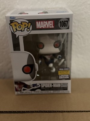 Marvel Spider-Man Bug-Eyes  Armor 1067 Con Exclusive Funko Pop OVP Rare New