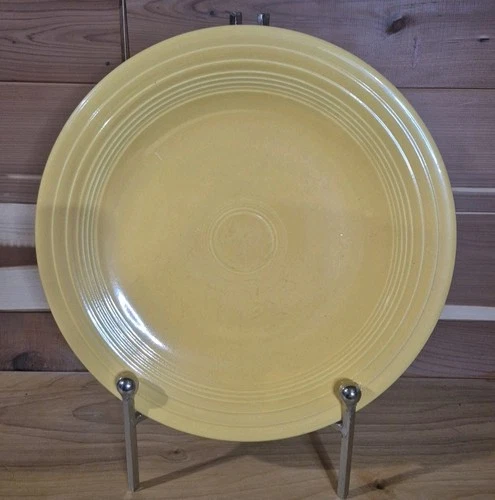 Vintage Fiestaware 10.5" Yellow Dinner Plate Excellent Fiesta 1932-1965