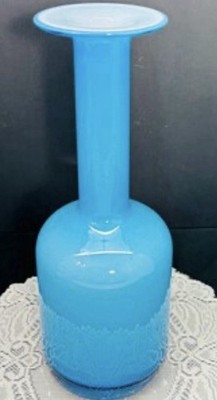 LSA International MOUTH BLOWN Poland 12.5'' Blue & White Cased Art Glass Vase