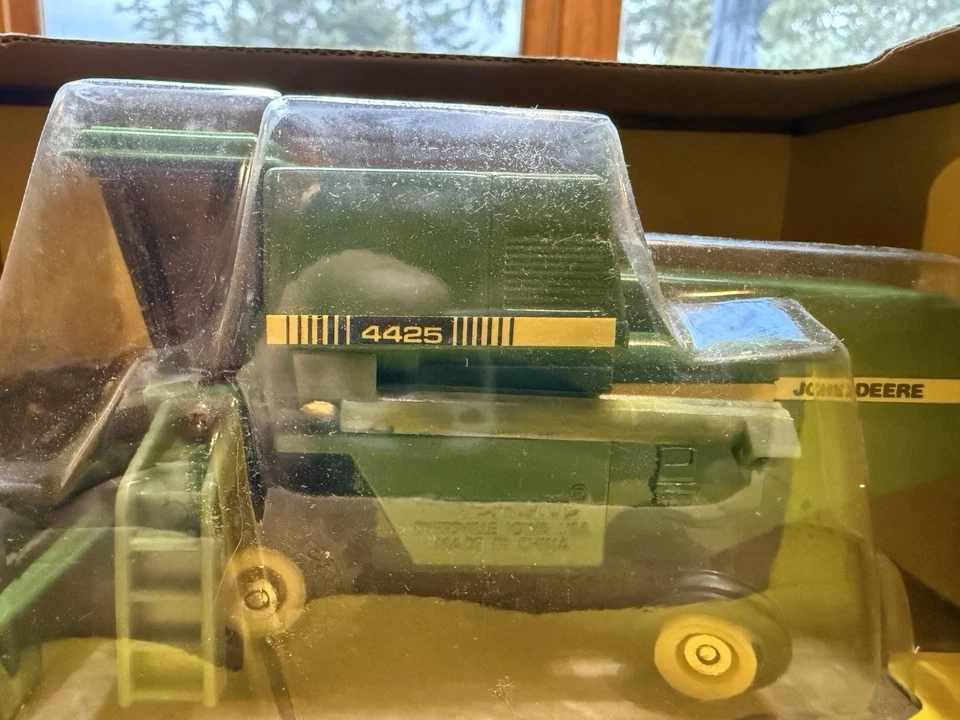 Difícil de encontrar ERTL JOHN DEERE HYDRO/4 combinación diecast escala 1/50 #1994 Foto 4 de 4