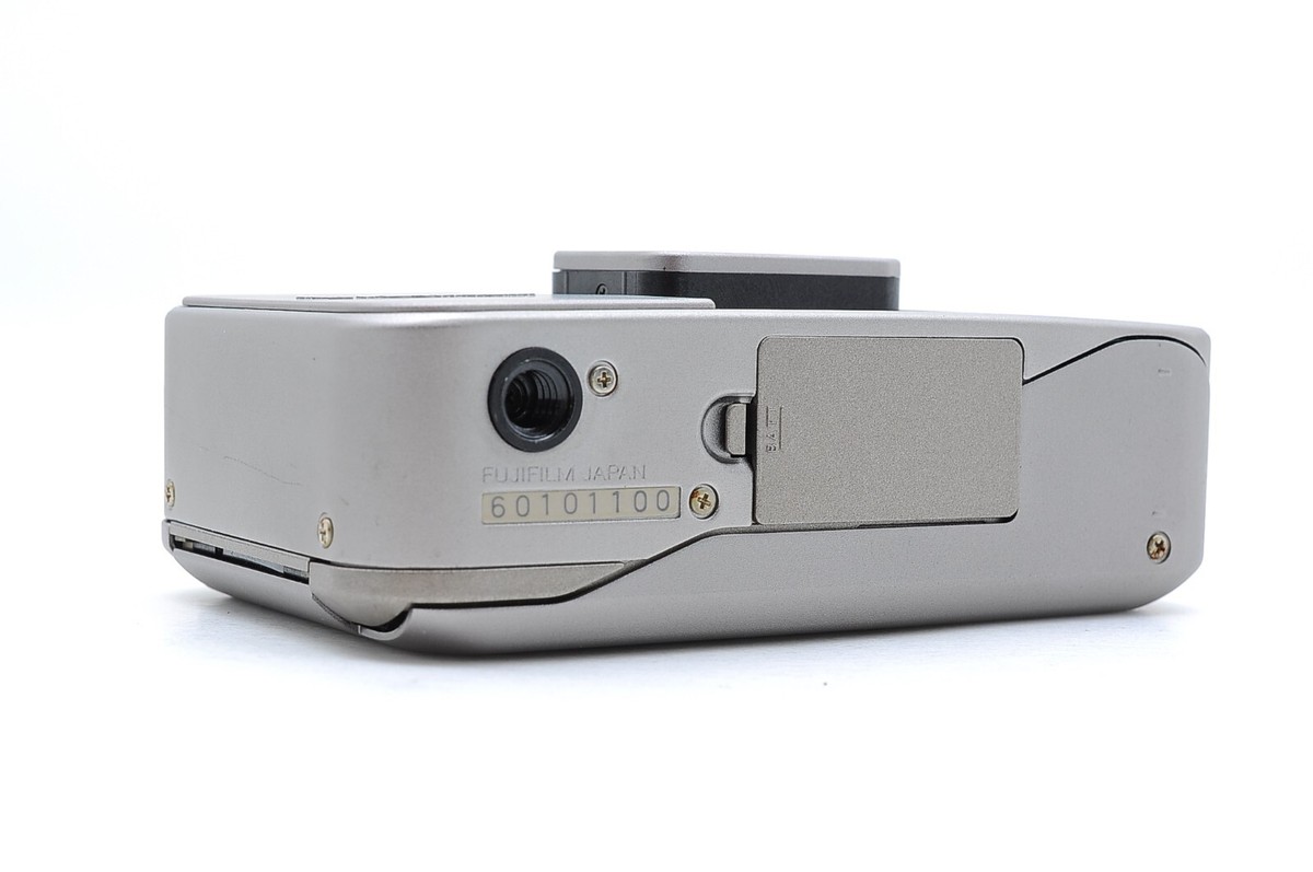 Fujfilm Cardia Mini Tiara Super-EBC Fujinon 28mm Camera From