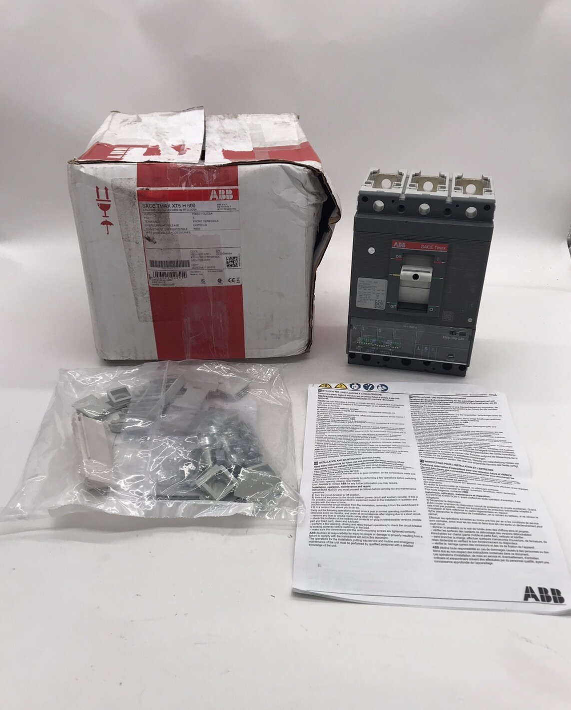 HOUSTON STOCK NEW ABB XT5HU360BFFF000XXX TMAX XT5H 600 AMP FRE 2 DAY AIR BUY NOW