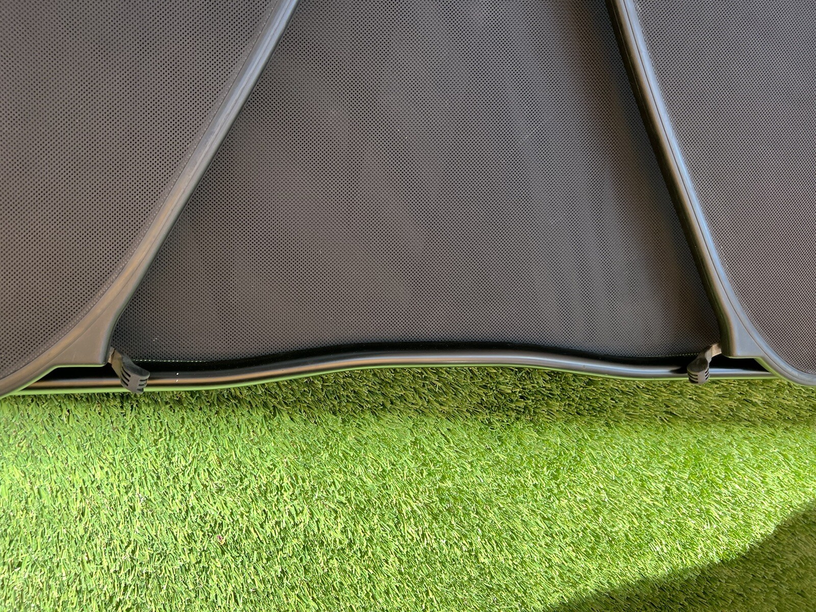 BMW E46 323i 325i 328i 330i M3 0006 OEM WIND SCREEN DEFLECTOR, P