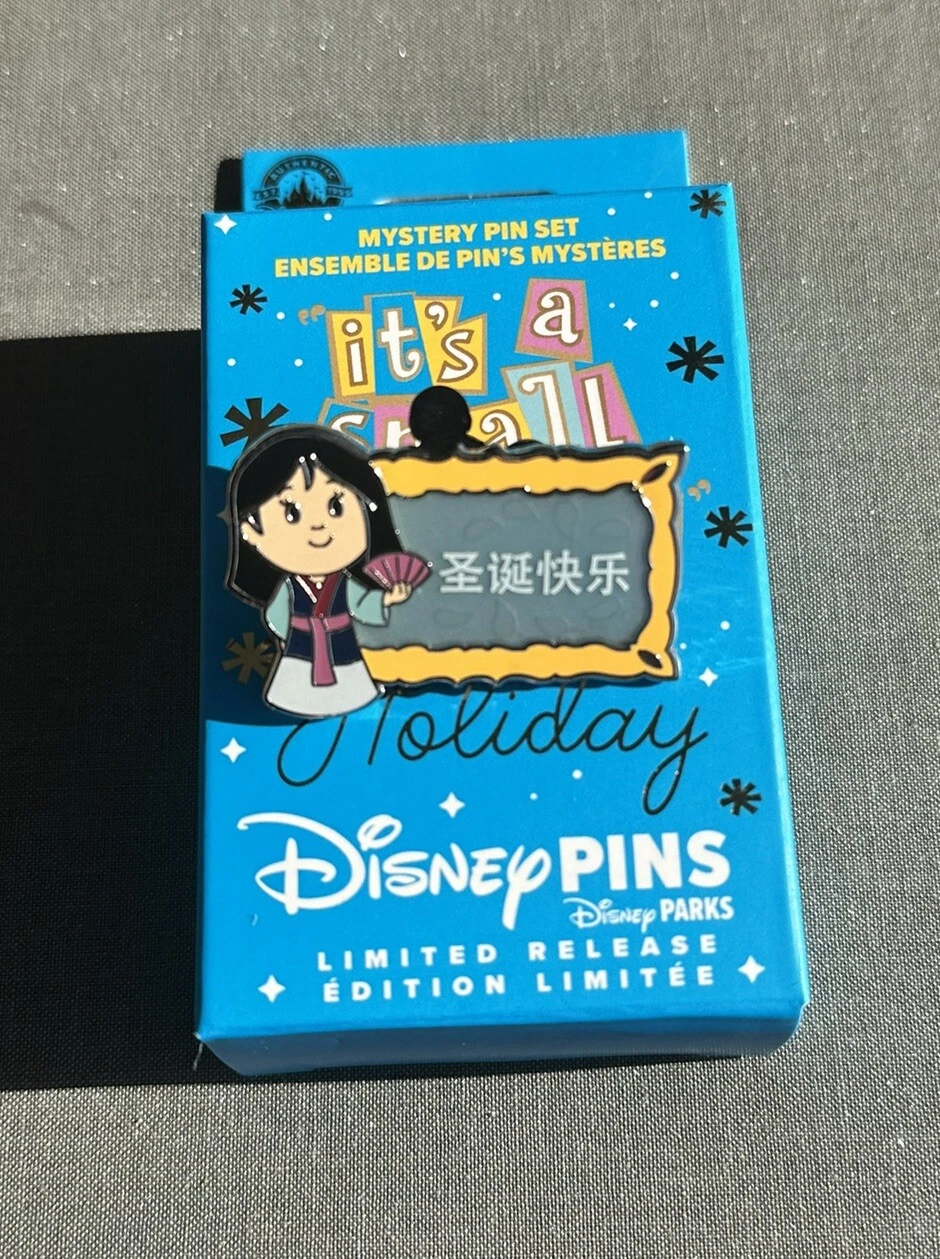 Disney DLR It's A Small World Holiday 2023 Fa Mulan Happy Holiday Pin LR
