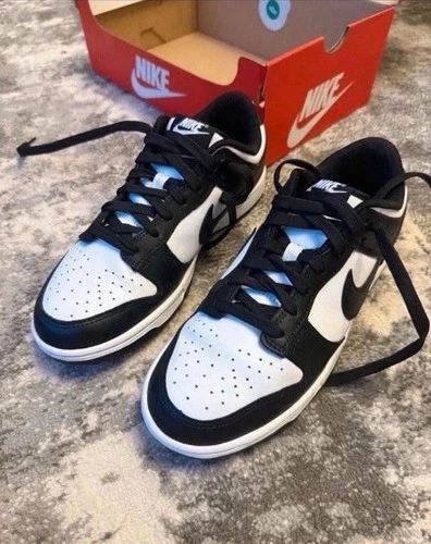 Nike Dunk Low Panda Gr. 40.5