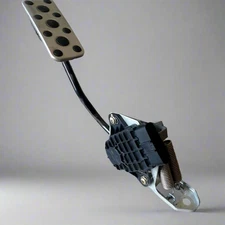 OEM 2004-2006 Subaru Impreza WRX STi Gas Pedal Assembly 36010FE020