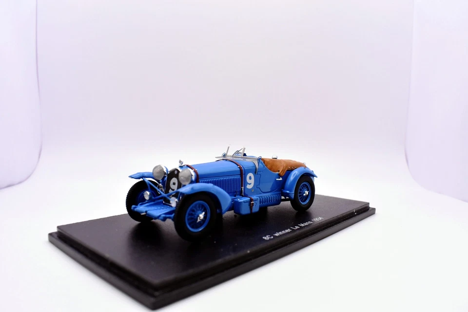 Modellino auto racing scala 1:43 8C le mans 1934 spark modle modellismo statico - Immagine 3 di 4