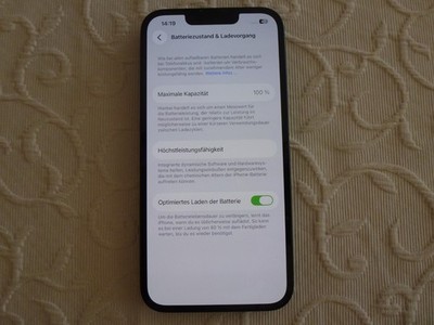 Apple iPhone 13 - 128GB - Mitternacht Batterie Neu 100%