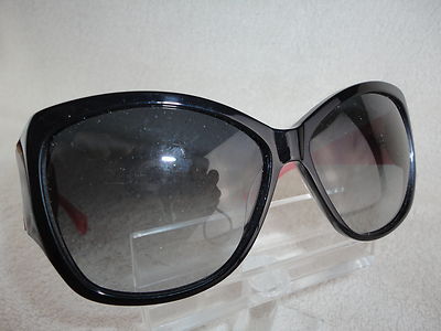 BETSEY JOHNSON Raven Badged UV Sunglasses 36 sunglasses betsey johnson bj148 raven 58-15 125 | eBay main image 2