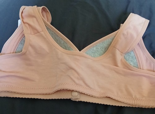 Ladies Plus Size Bra. 40-42C - Picture 3 of 3