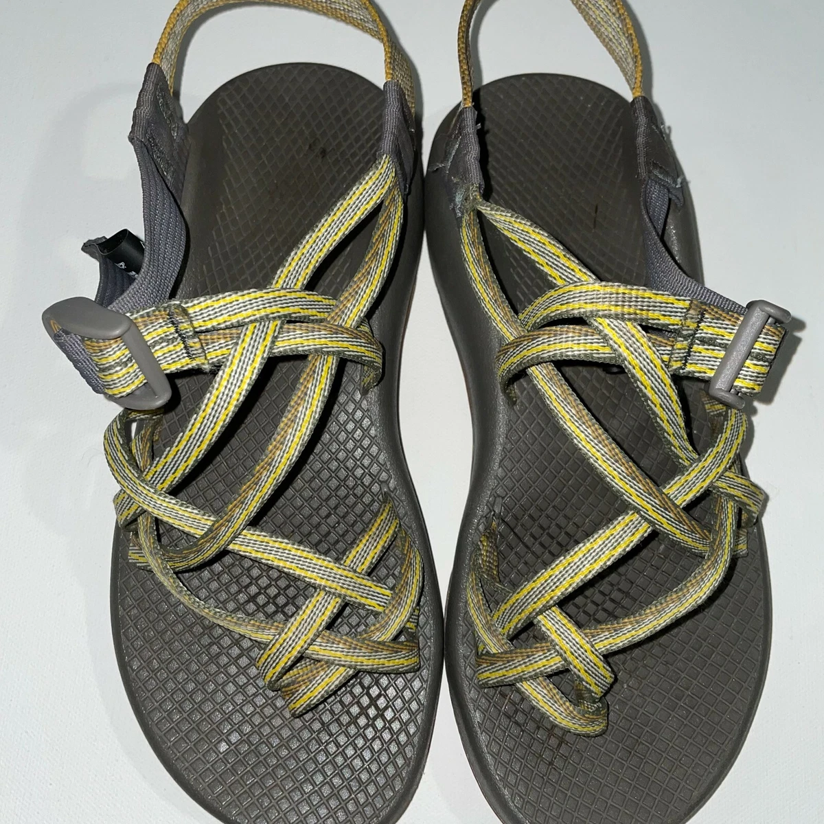 Chaco Women s ZX 2 Classic Sandals Pully Gold Strappy Sz US 8