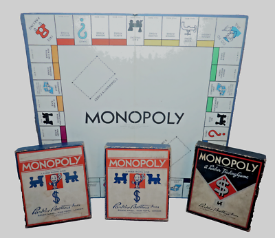 1930/1940 Monopoly games and board from 1946 great for the
