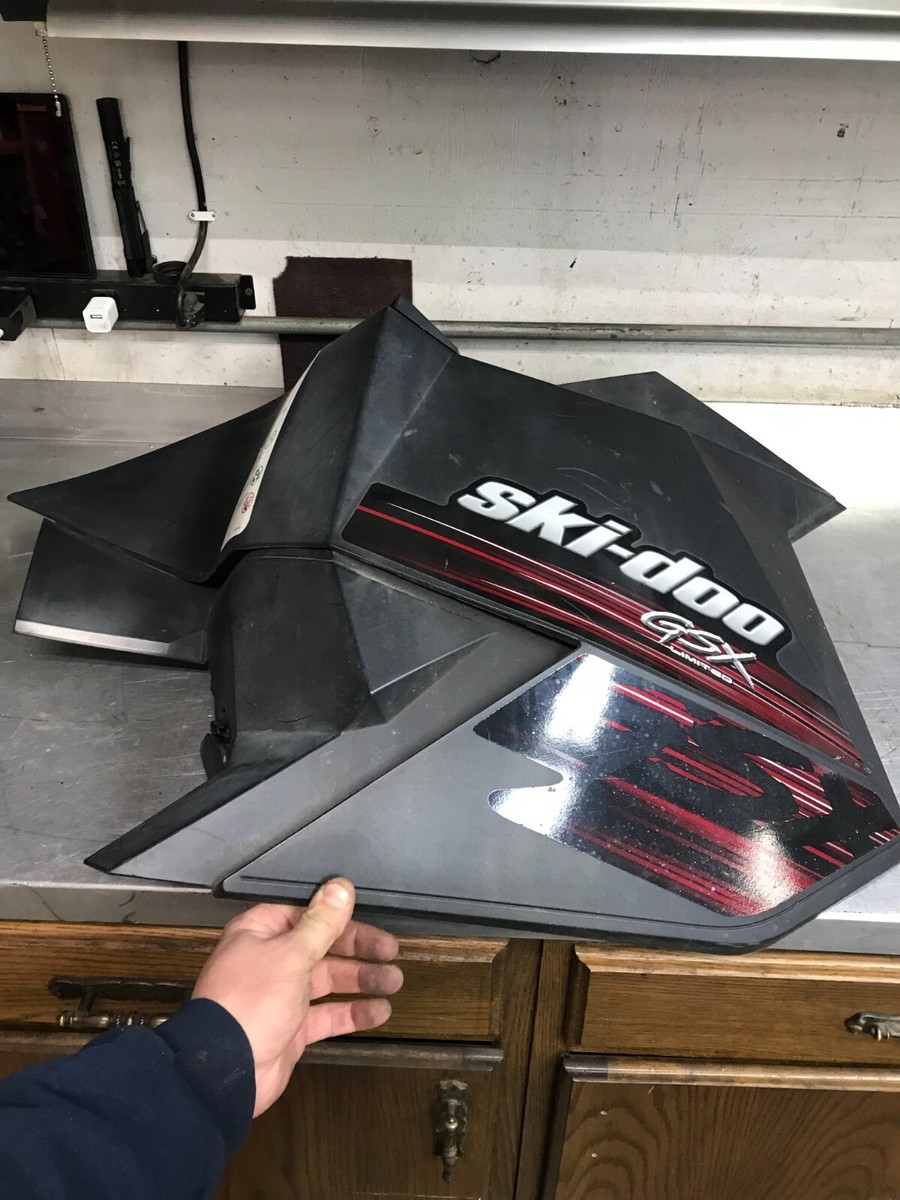 SKIDOO MXZ REV XP REVXP 600 ETEC GSX 600 Right Side Panel SKIDOO MXZ REV XP REVXP 600 ETEC GSX 600 Right Side Panel