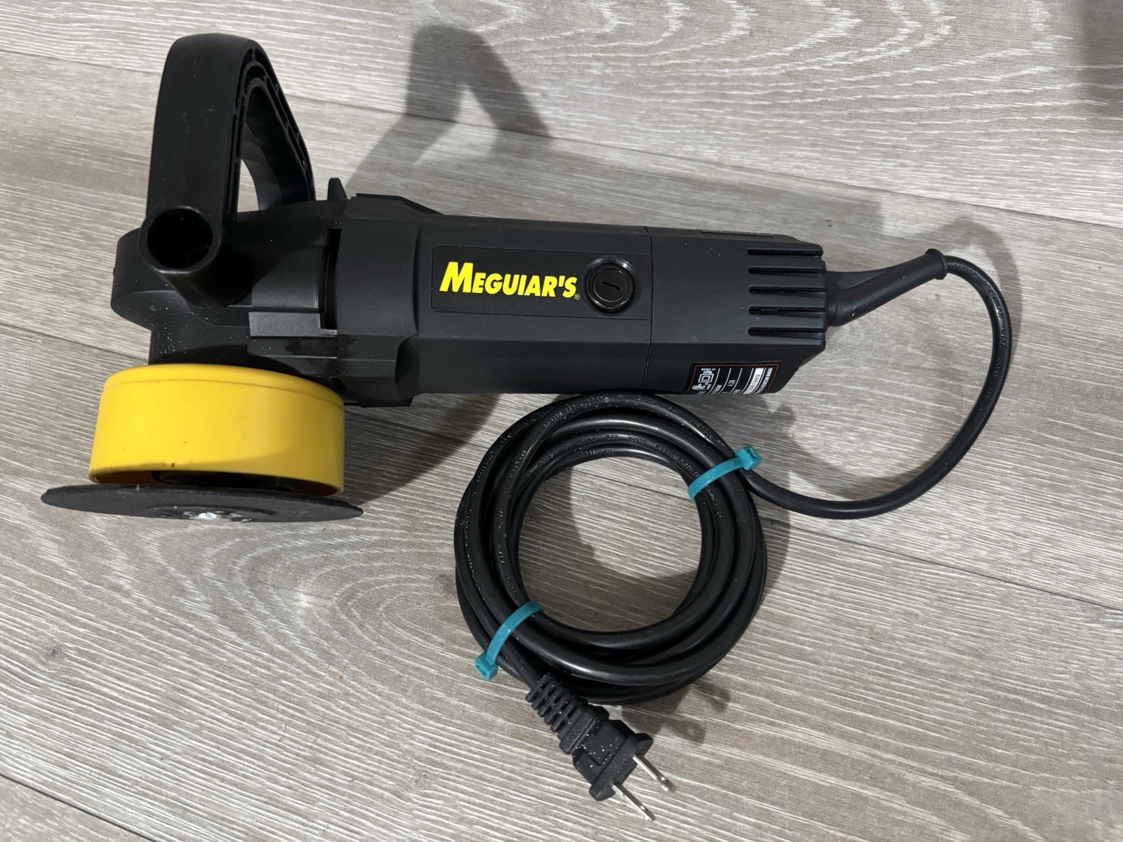 Meguiars G110v2 Variable Speed Dual Action Car Paint Correction Polisher WORKING