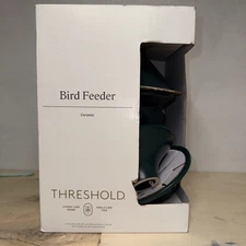 Threshold Bird Feeder