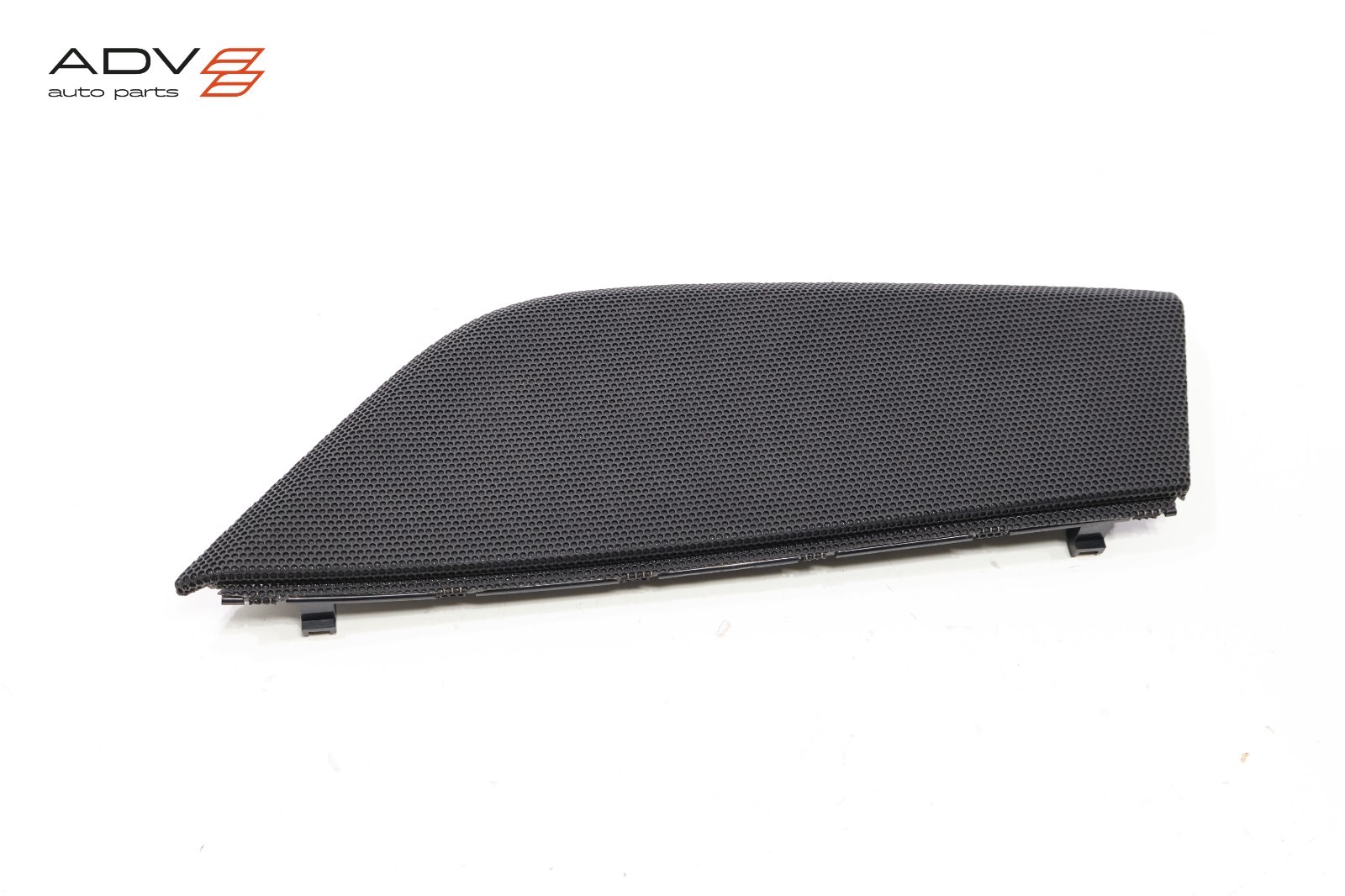 2015-2018 FERRARI CALIFORNIA T REAR RIGHT SIDE QUARTER PANEL SPEAKER COVER OEM