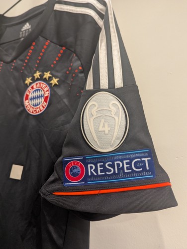 Bayern Munich ๐ Treble 2012/13 Robben #10 Jersey - M Adult - Picture 6 of 9