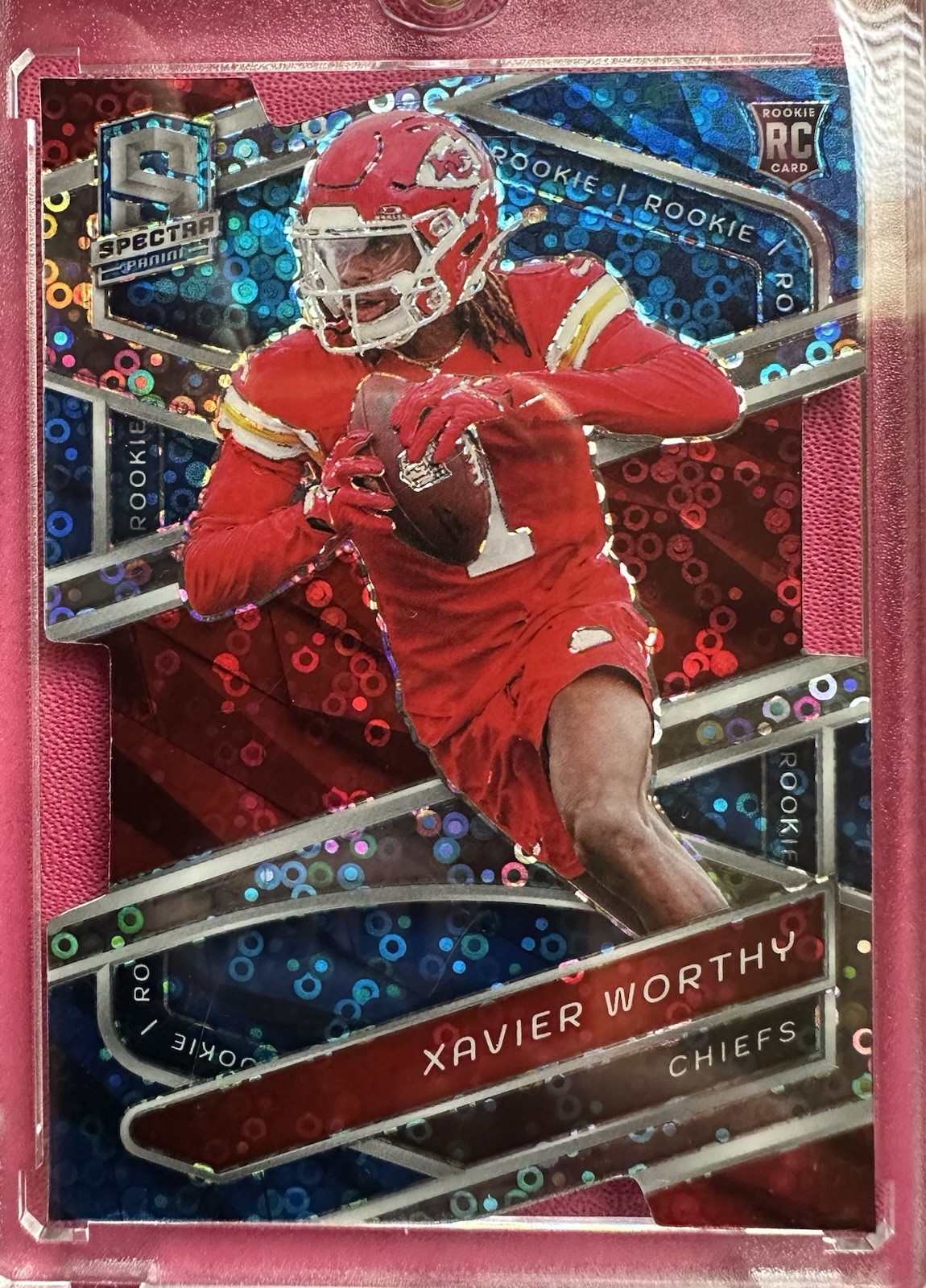 Xavier Worthy 2024 Panini Spectra #117 Neon Blue Die-Cut No Huddle Prizm /50