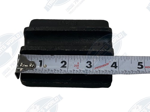Peterbilt Air Leaf Housing & Bushing Kit 4