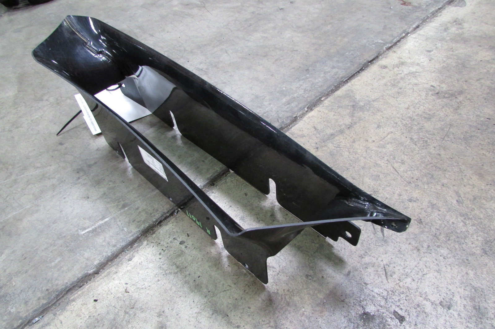 Lamborghini Gallardo LP550,560,570, Right Oil Cooler Air Intake Duct, 400317026A