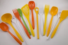 Lot of 13 Vintage Melamine Kitchen Utensils Dansk Hutzler Dr Detker Mepal Rosti