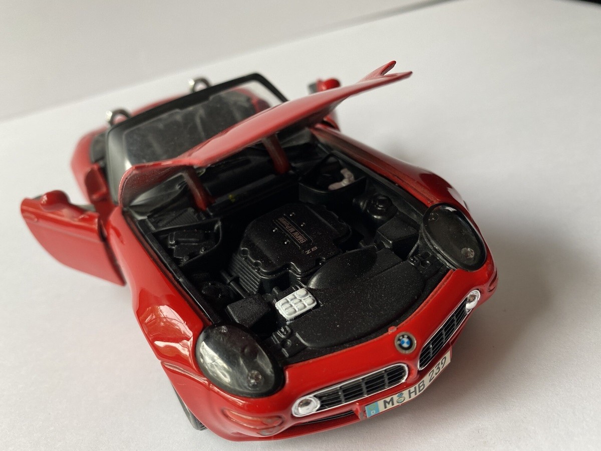 Maisto BMW Z8 Scale 1:24 Pre-Owned Good Condition | eBay