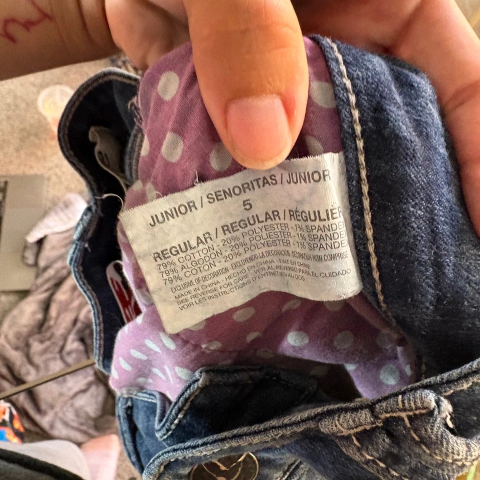 Grane Denim Shorts Low Rise Distressed Frayed Hem Juniors Size 5 - Image 2 of 4