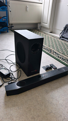 Creative Sound BlasterX Katana 2.1 Soundbar schwarz Subwoofer FB USB/Opt/AUX