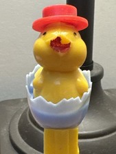 Vintage PEZ Chick in Egg Red Hat Dispenser Au...