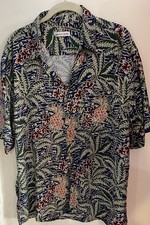 Vintage Men's Pierre Cardin Size Large Multicolor w/ Pineapples Button Down