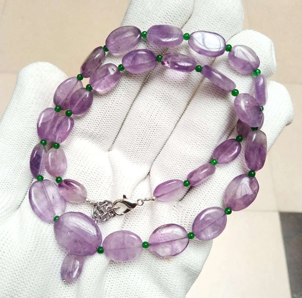 Collar de cuentas de amatista natural: joyería hecha a mano de piedras preciosas púrpuras Foto 2 de 4