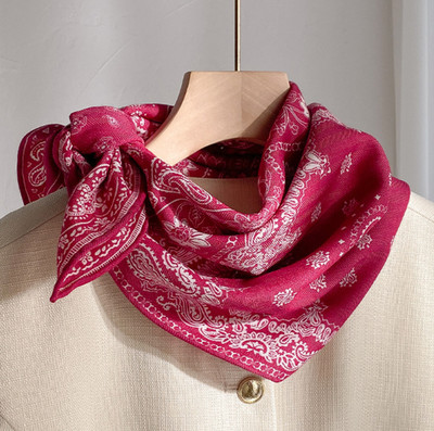 75% Cashmere 25% Silk Neckerchief Shawl 26'' totem Print Scarf Bandana Wrap new