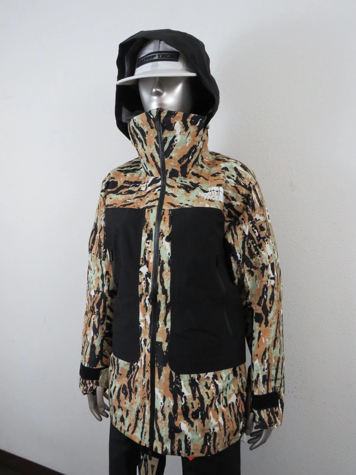 Womens The North Face Verbier Ski GORE TEX Jacket Almond Pitcher Print $700