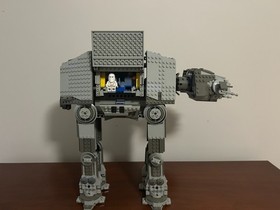 LEGO Star Wars: AT-AT (4483)
