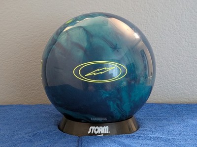 としすけStorm SUMMIT Tune ボウリングボール 15ポンド サミット・チューン - ハイスポーツ社 ：信頼のボウリング用品販売