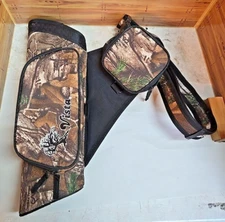 VISTA Brand Three Tube Archery Quiver; Camo