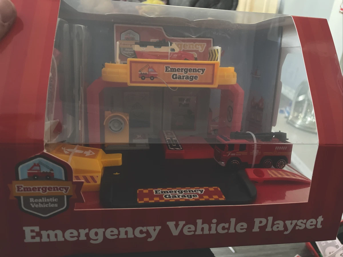 Emergency clearance vehicle playset