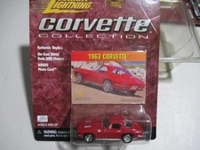 JOHNNY LIGHTNING CHEVY 1963 CORVETTE COLLECTION RED SPLIT WINDOW NEW HW 1:64